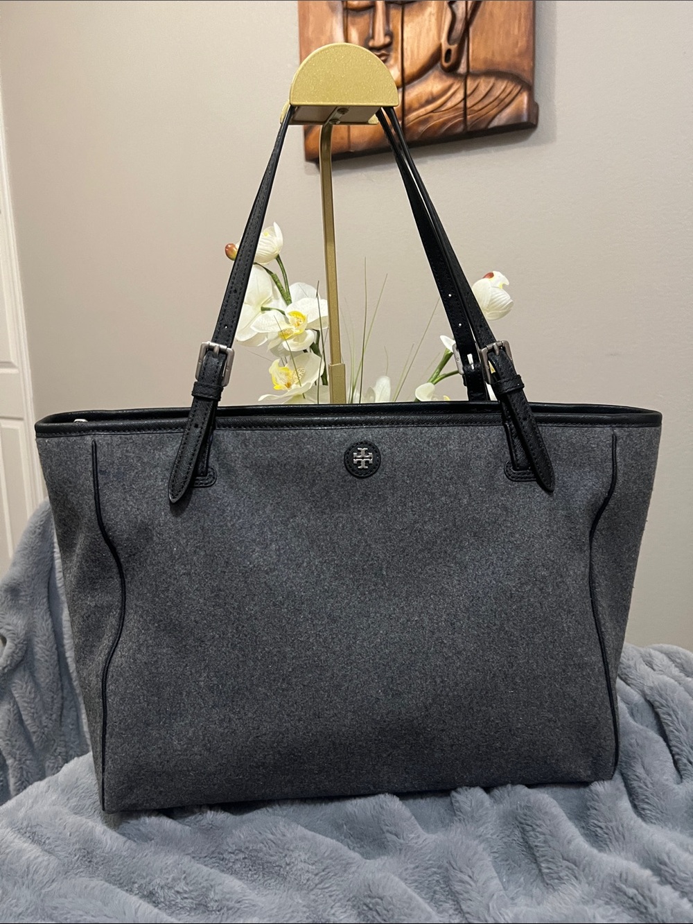 Tory Burch Gray Wool Buckle Tote with Black Leather Details GUC retail $349